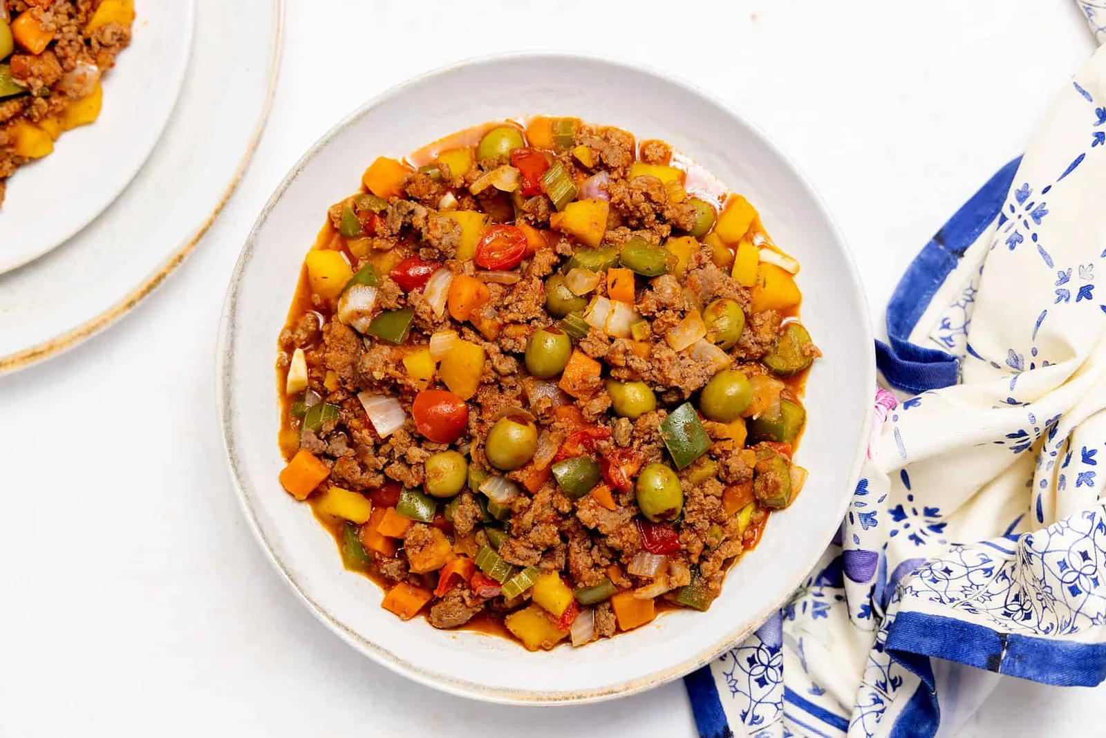 Mexican Picadillo Recipe — Carne Molida con Papas