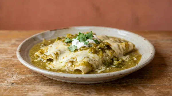 How to Build Hatch Green Chile Enchiladas With Roasted Sauce That Still Tastes Bright