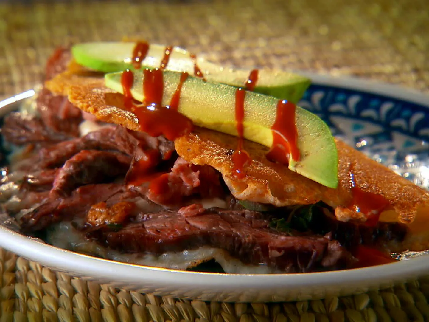 How to Keep Carne Asada Tacos Crisp When Cheese Is Doing the Heavy Lifting
