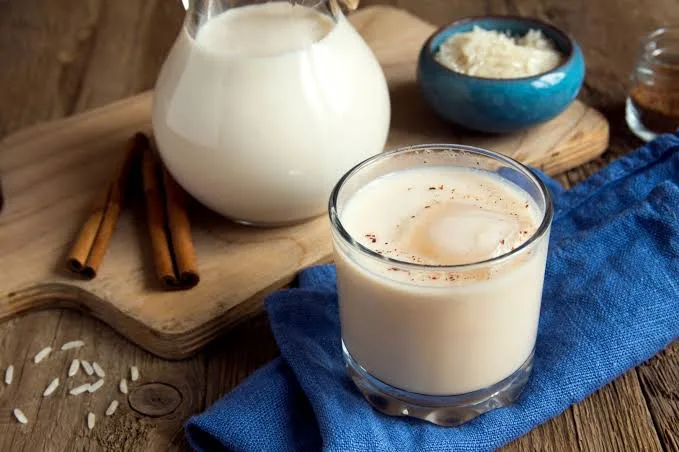 How to Make Traditional Mexican Horchata With a Smooth Texture