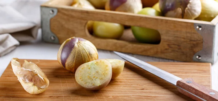 How to Use Extra Tomatillos Before They Go Soft