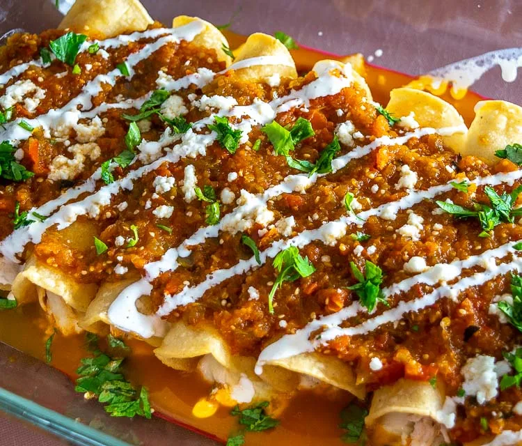 Why Chicken Tinga Gets Better With Tomatillos and a Short Brine
