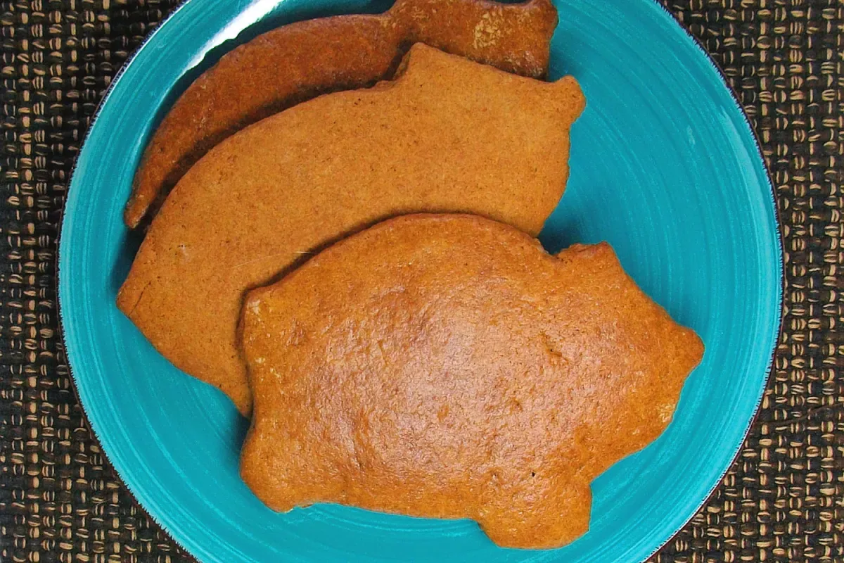 Authentic Mexican Marranitos (Piggy Pan Dulce)