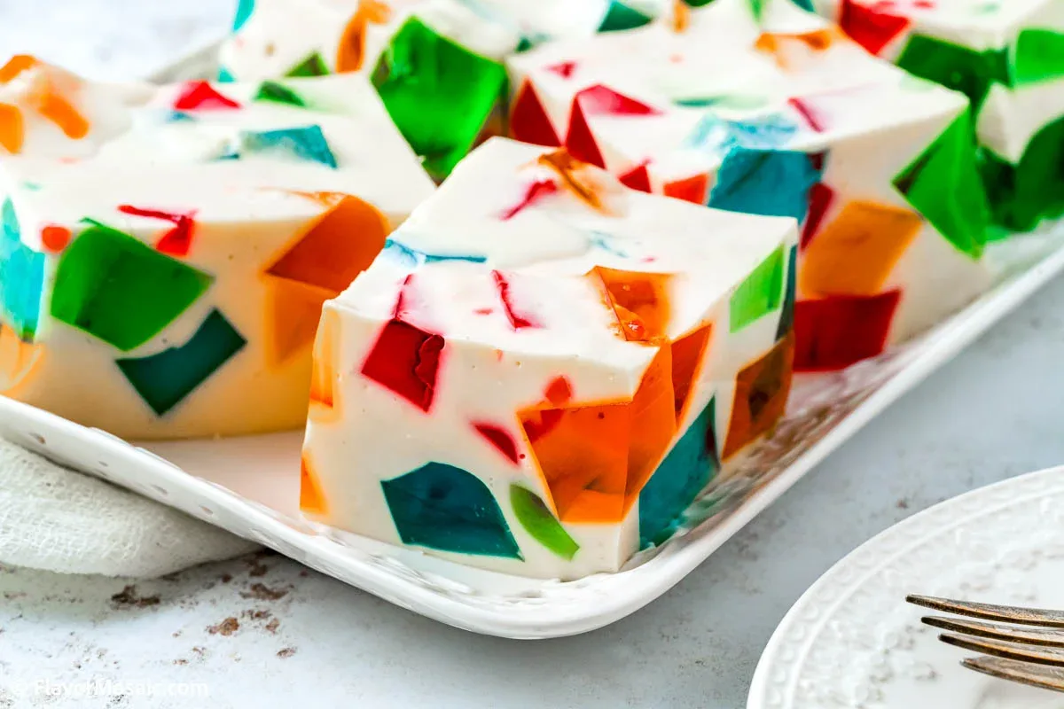 Gelatina De Mosaicos — Mexican Jello for Better Results in a Home Kitchen